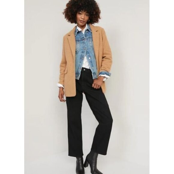 Old Navy High-Rise Wow Loose Jeans Womens Size 16 Tall NWT Straight Cut Denim - Picture 1 of 16